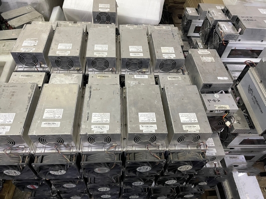 Estábulo forte de Shenma BTC Microbt Whatsminer M21S 56T 3360W