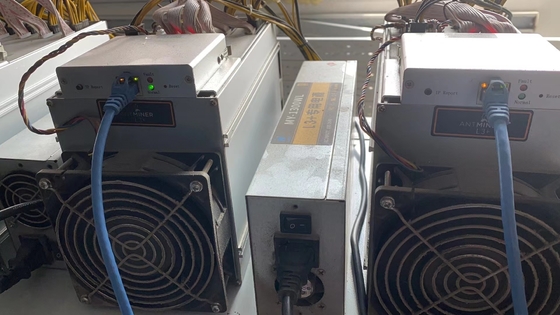Mineiro usado 942W Bitmain Antminer L3++ 550M 6.5Kg da moeda de Lite